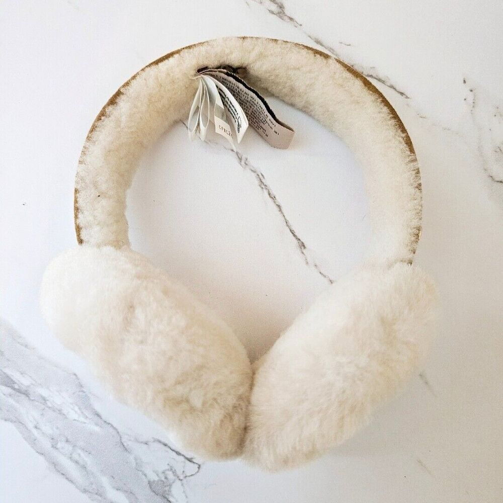 Ugg Women's Wireless Sheepskin Earmuffs Beige